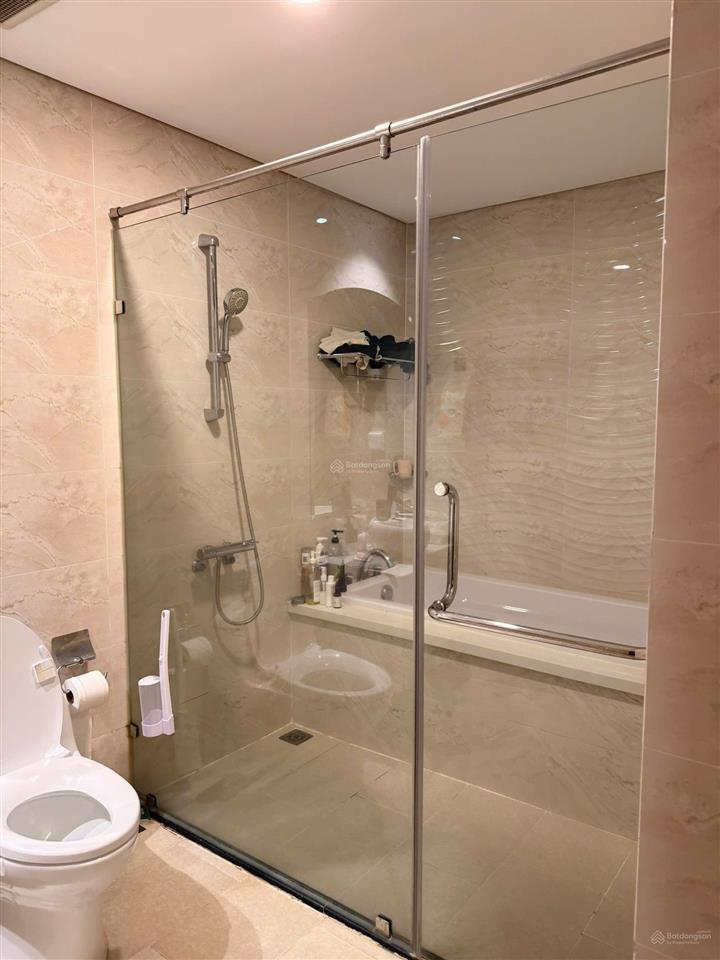 Bán căn hộ 3pn, 2vs, toà landmark plus, dt 110,5m2, giá 15,8 tỷ tại vinhomes central park