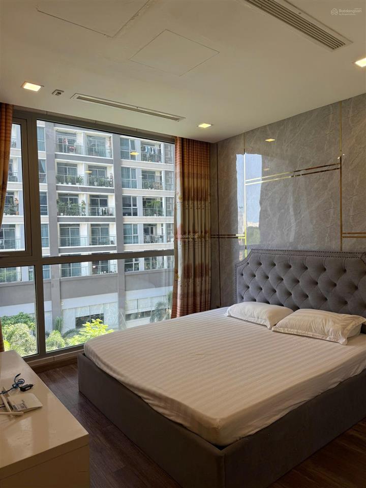 Bán căn hộ 4pn, 3wc tại vinhomes central park, 23 tỷ, 146m2, bình thạnh, hcm