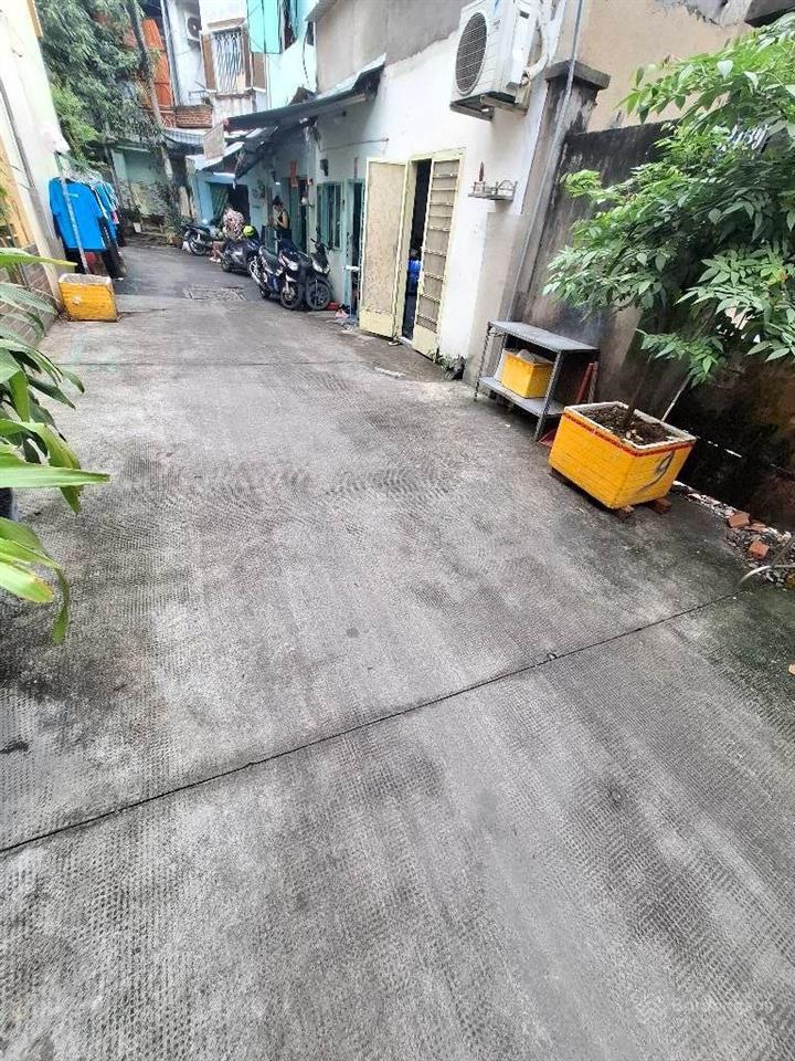 Bán đất đường nguyễn văn luông, q6, 220m2, ngang 10 dài 22m, nhỉnh 18 tỷ