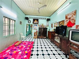 Nhà mặt tiền trung mỹ tây gần nguyễn ảnh thủ # chỉ 7.6 tỷ
diện tích 5 x 25m nhà cấp 4 gồm