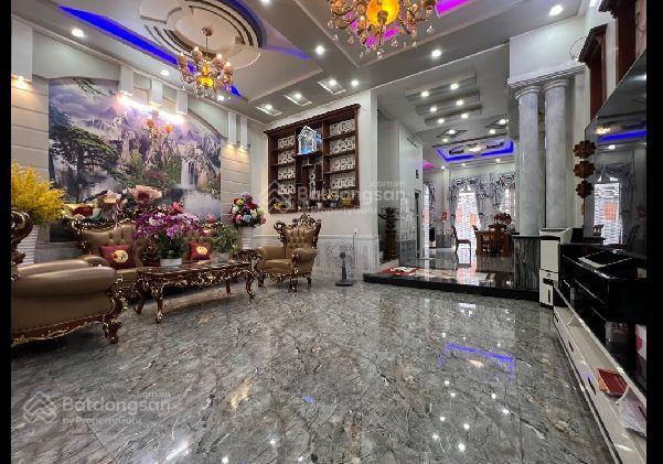 # chủ gấp giảm luôn 1 tỷ giá mới chỉ 18 tỷ biệt thự 3 tầng mặt tiền vip ngay metro q12