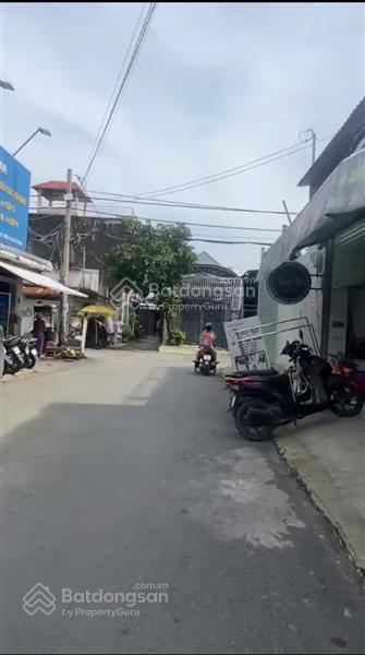 # đất mặt tiền hiệp thành 10 q12 đường 12m có vỉa hè dt 81m (4x20.5) chỉ 6.95 tỷ
