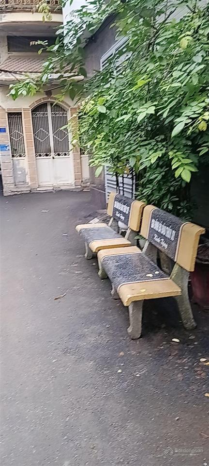 Bán nhà riêng cấp 4 nguyễn trãi, hà đông 66m2 x 1 tầng x 5m mặt tiền. sđcc 9.3 tỷ