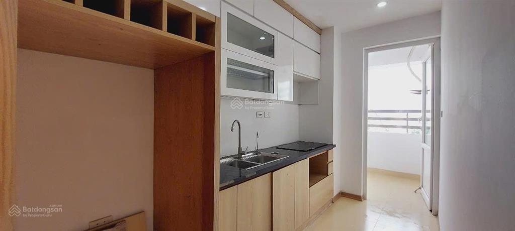 Cần bán căn chung cư 2 ngủ 81m2 khu ngoại giao đoàn tây hồ nhà mới ở sướng