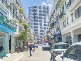 Bán gấp căn shophouse sông hồng 5 tầng 84m2 thị trấn trâu quỳ, gia lâm, giá cực tốt