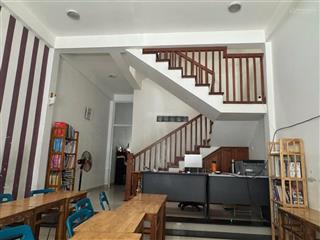 Chính chủ cần bán nhà 3 tầng, mặt tiền đường nguyễn bá học  tp đà nẵng  giá 13.8 tỷ tl