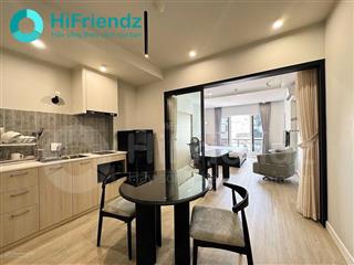 Căn hộ luxury  free dịch vụ  full nội thất  bancol  thang máy, hầm xe, gần hàm nghi quận 1