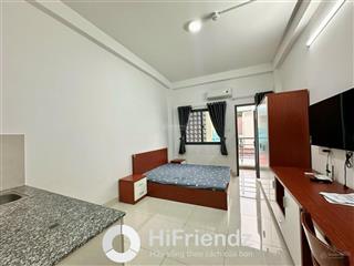 Sắp trống căn hộ mini có ban công thoáng mát, máy giặt riêng  full nt, tiện ra nhà thờ tân định q1