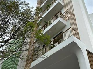 Chuẩn chung cư mini cao cấp  ban công, cửa sổ view bờ kè hoàng sa, có bảo vệ  thang máy  hầm xe