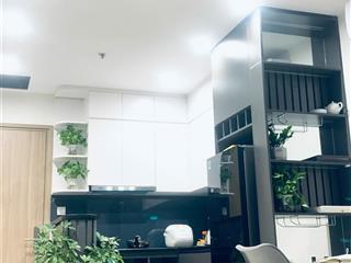 Giá siêu tốt, bán căn hộ 1n + dt 42,8m2 phân khu gs giá 2,9 tỷ hướng đn mát mẻ nội thất full đồ