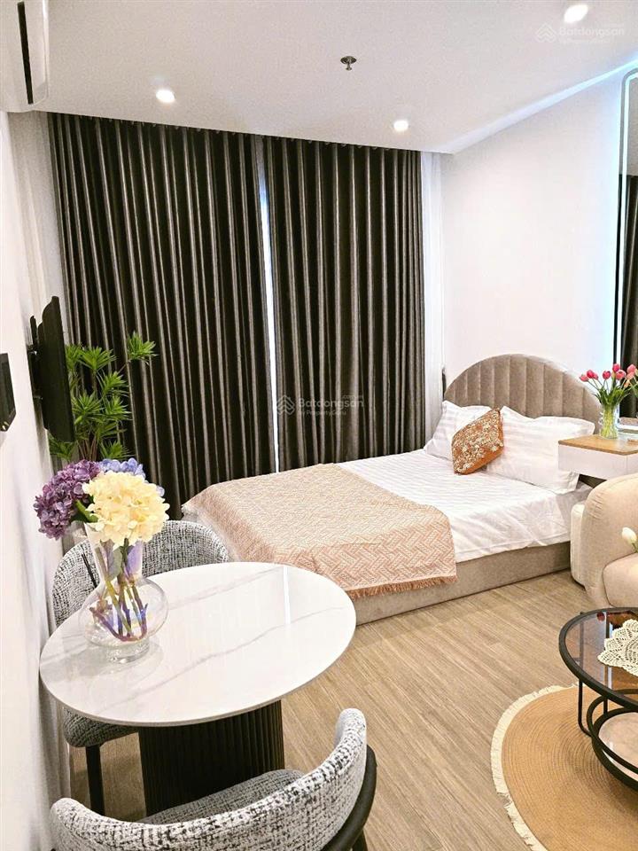 Bán căn studio phân khu s dt 28m2, giá 1,8 tỷ hướng bc đn mát mẻ nội thất full đồ
