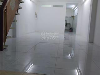 Nhà nguyên căn trung tâm quận 4, phường 4. dtsd 97 m2. giấy tờ chính chủ