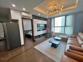 Gia đình em bán gấp căn 3pn view cầu thăng long, toà ia20 ciputra, nhà đẹp đầy đủ đồ, sẵn ở luôn