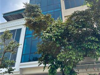 Bán gấp toà văn phòng 8 tầng thang máy thông sàn kinh doanh mặt tiền 5 mét view công viên giá tốt