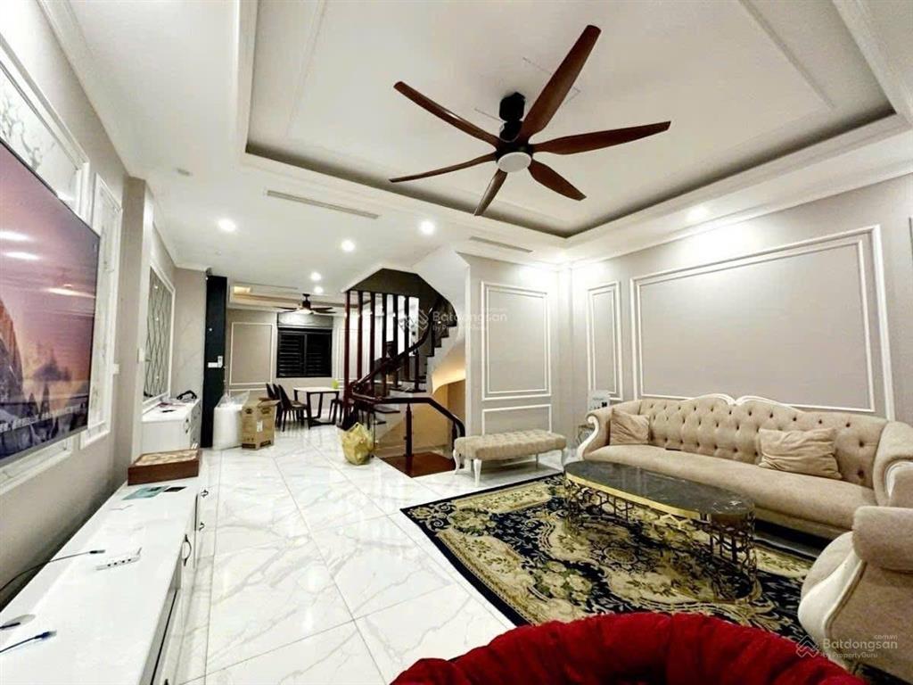 Liền kề văn quán 85m2 mặt phố kinh doanh đường trước nhà 20m dòng tiền 70tr/tháng giá đầu tư