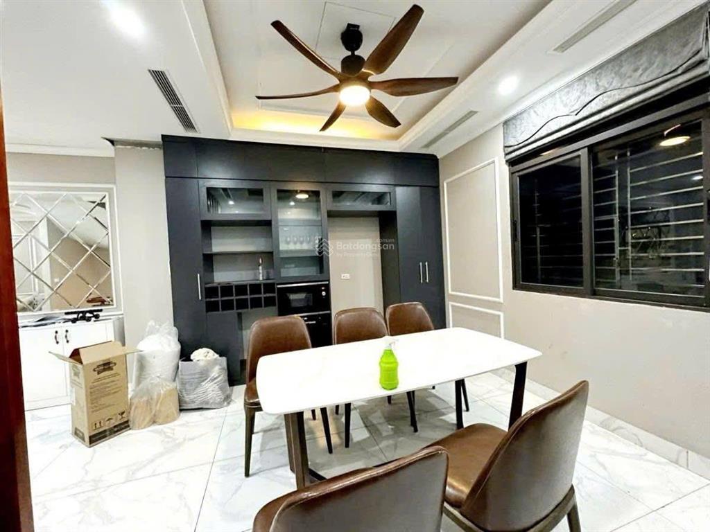 Liền kề văn quán 85m2 mặt phố kinh doanh đường trước nhà 20m dòng tiền 70tr/tháng giá đầu tư