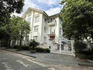 Biệt thự lô góc làng việt kiều view công viên, khu quan chức, doanh nhân ở như resot giá 4x tỷ