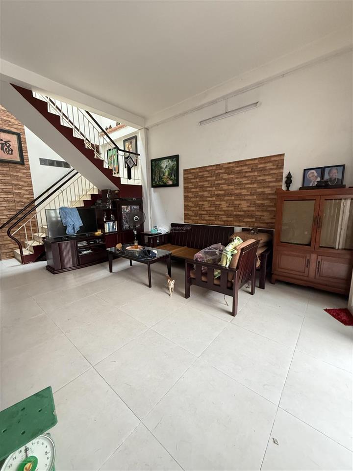 Bán nhà phạm văn đồng 72m2 chi 8 tỷ tl