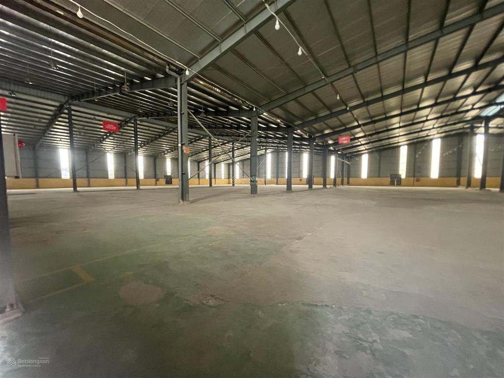 Cho thuê nhà xưởng mới gần bến xe giáp bát, đầy đủ mọi diện tích