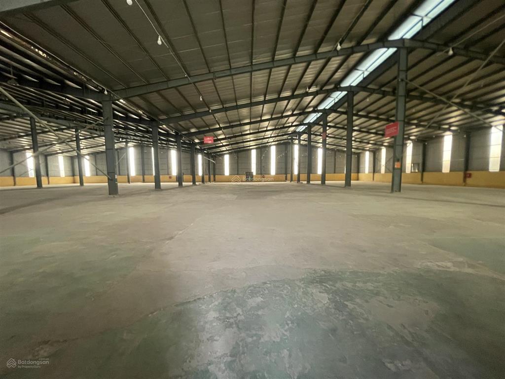 Cho thuê nhà xưởng mới gần bến xe giáp bát, đầy đủ mọi diện tích