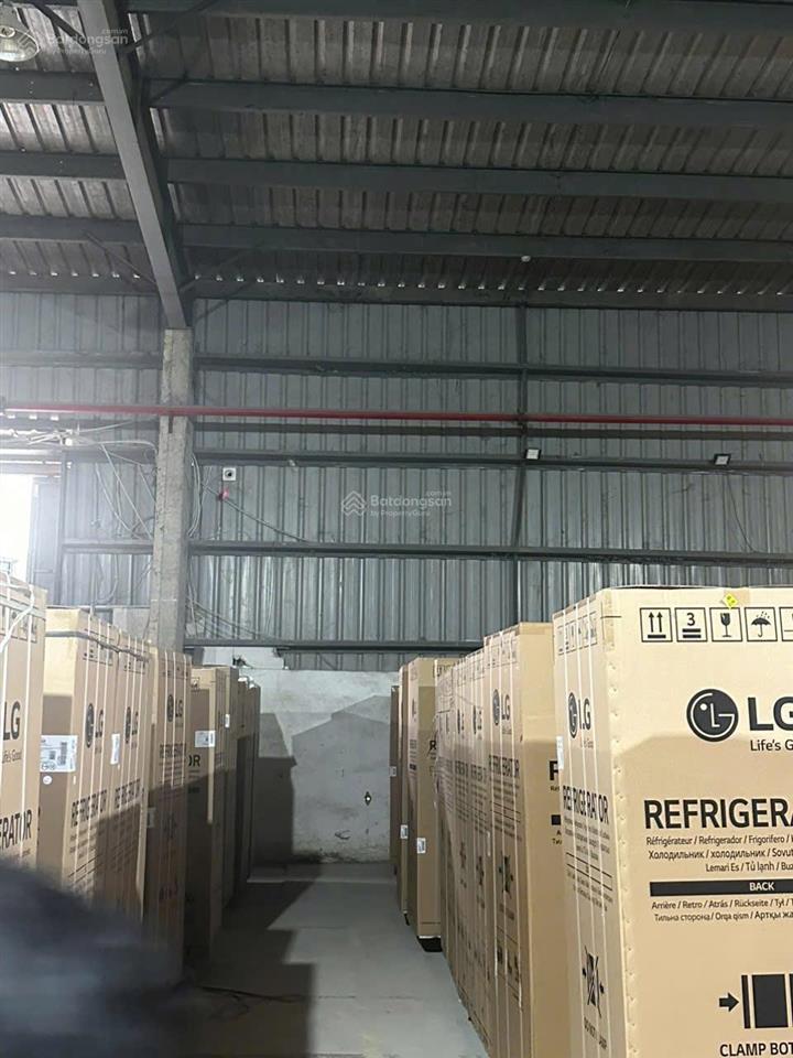 Cho thuê nhà xưởng mới gần bến xe giáp bát, đầy đủ mọi diện tích
