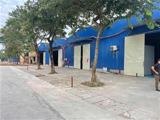 Cho thuê kho xưởng diện tích 500m2 tại mặt đường 72 cũ, cách lê trọng tấn 1km
