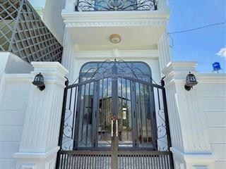 Siêu rẻ  nhà hxh đoàn thị nghiệp, p5, mỹ tho. dt4x16 có 3pn hướng tây. giá 2,26 tỷ