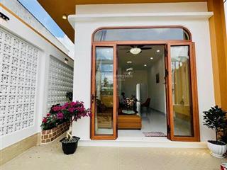 Siêu rẻ  nhà hxh đường đoàn thị nghiệp, mỹ tho. dt 5x19m có 2pn hướng nam. giá 1,49 tỷ tl
