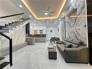 Giảm giá  chỉ còn 2 tỷ 50 triệu nhà p5, mỹ tho, tg. dts 90m2. có 2pn 2wc hướng nam
