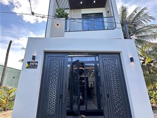 Siêu hiếm  nhà hxh đường lê văn phẩm, p6, tp mỹ tho. dt 4x16. có 3pn full nt. giá 2,76 tỷ tl