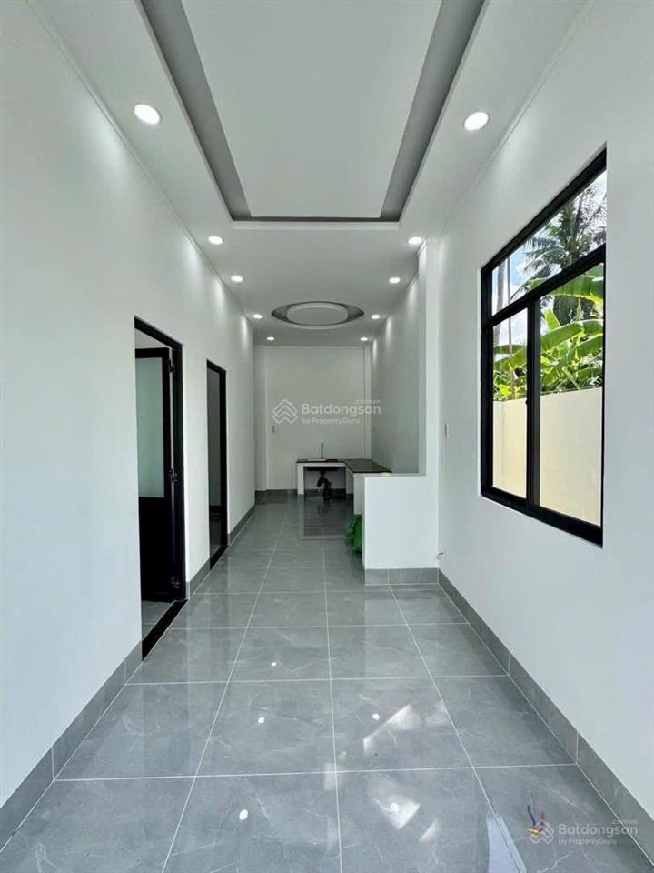 Siêu rẻ  nhà hẻm đường phạm hùng, trung an, mỹ tho, tg. dt 5,5x15m có 2pn giá 990 triệu