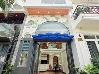 Siêu vị trí  nhà hxh đường lê văn phẩm, p6, mỹ tho.dt4,5x10 gồm trệt lửng lầu 3pn 4wc.giá 2,35 tỷ