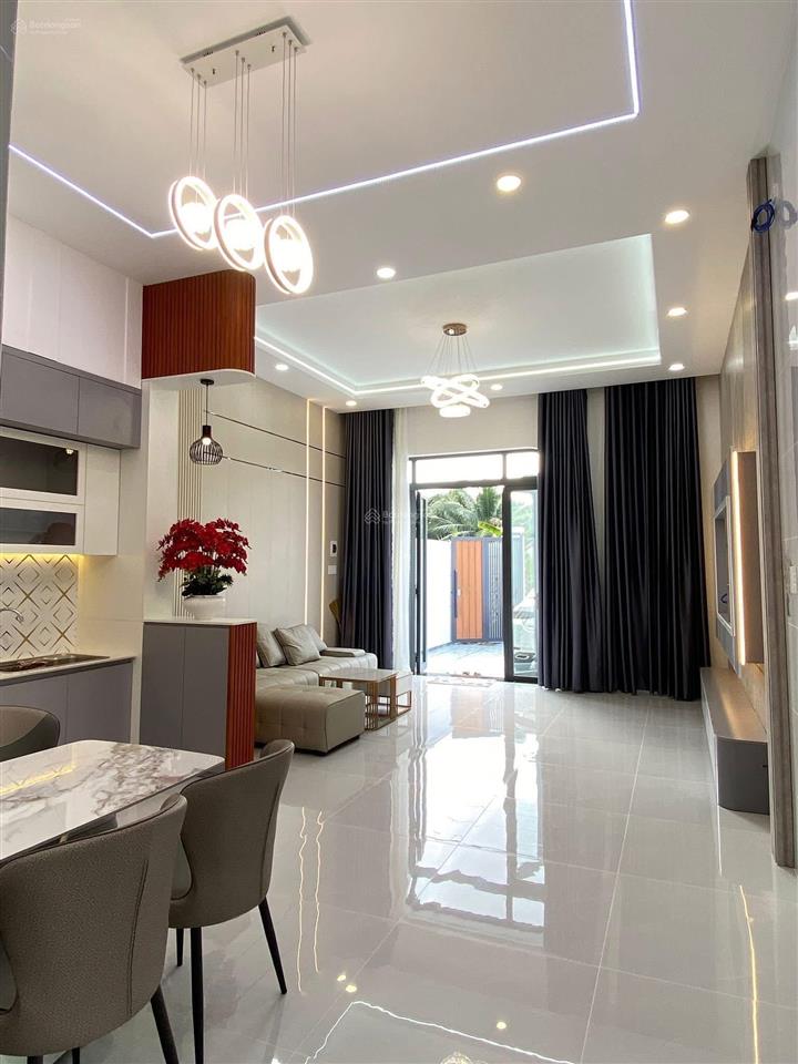 Siêu rẻ  nhà hxh đường trần thị thơm, tmc, mỹ tho. dt 5x22,6m có 2pn hướng tn. giá 1,68 tỷ tl