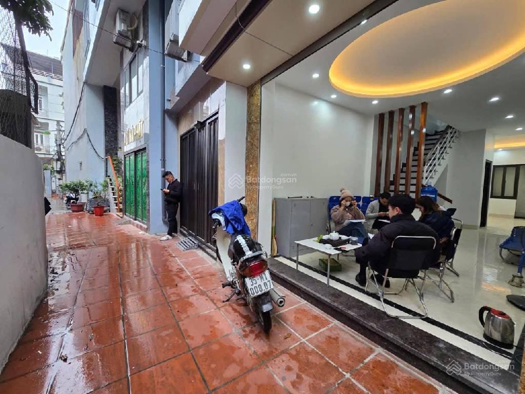 Bán gấp! siêu phẩm hoàng văn thái nhìn là muốn vào ngủ