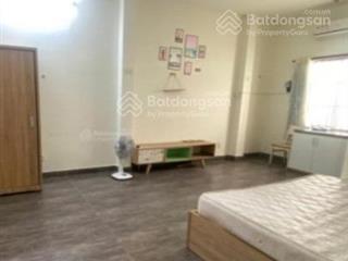 Căn hộ, phòng trọ ngã 4 thành thái tô hiến thành, trong nhà biệt thự 3 mặt sân vườn, full nội thất