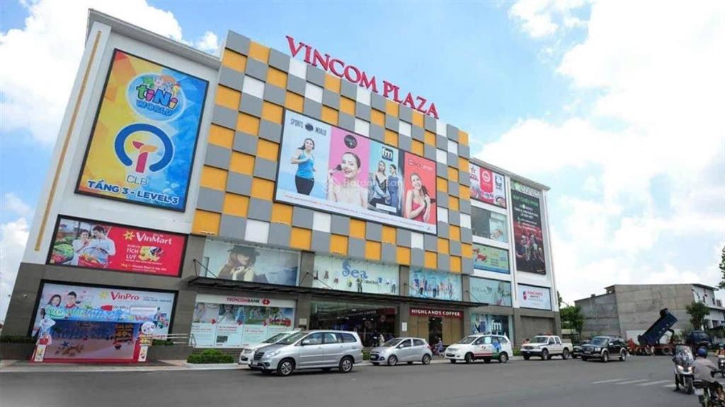 Hàng tốt xây chdv nhà cấp 4 mặt tiền đường 8m sau lưng vincom quận 9 198m2, ngang 6m x 33m