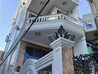 Hiếm  biệt phủ  ngay chợ lớn  giáp q5  9 tỷ  gần 100m2