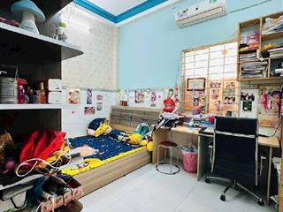 Bán nhà  sát vòng xoay đầm sen  56m2  hẻm 6m  7 tỷ hơn
