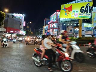 Bán nhà  hẻm xe hơi  vòng xoay lê đại hành  98m2  9 tỷ