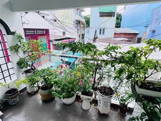 Hiếm  nhà sát mặttiền  gần chợ bình tiên  gần cây gõ  4 tỷ hơn