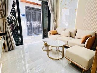 Nhà 5 tầng  hẻm ô tô thông  ngay lê đại hành  9tỷ xíu