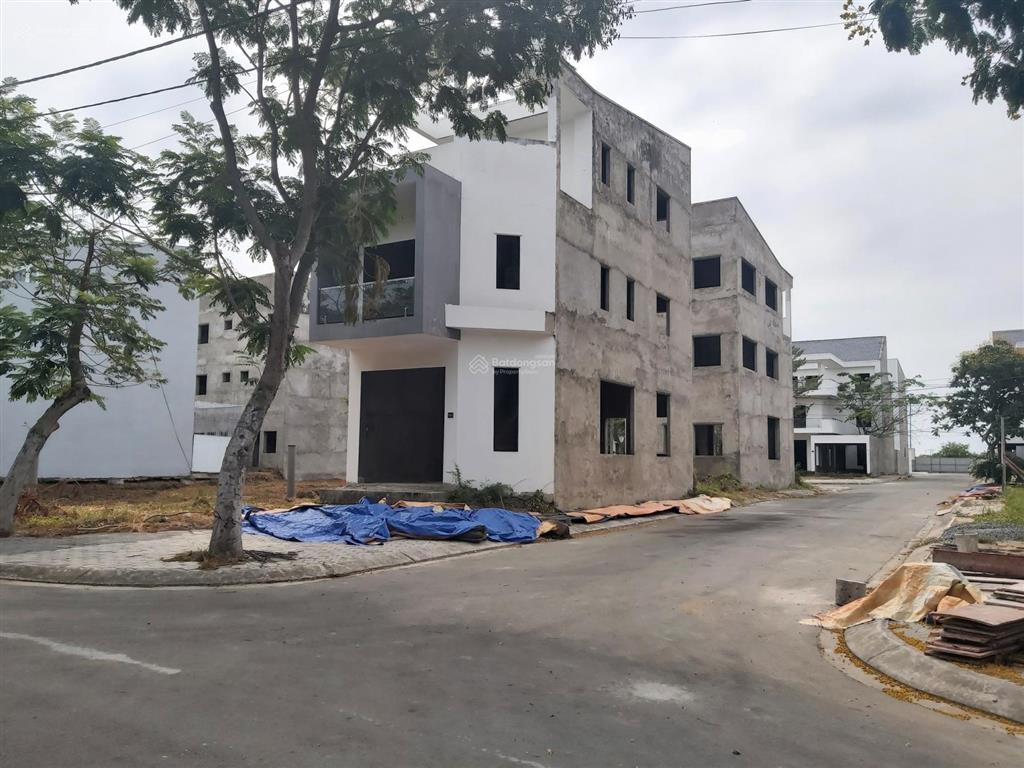 9tr/m2 đất quá rẻ tại mặt tiền rừng sác bình khánh cần giờ