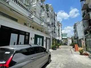 Chủ gấp bán  lê đức thọ p6  hẻm 2 xe hơi  5 tầng  4x19  75 m2  ngay trung tâm  giá tốt