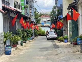 Bán nhà mới ở ngay  hẻm xe hơi  sát mặt tiền phan huy ích  4x20 vuông vức  có pn dưới trệt