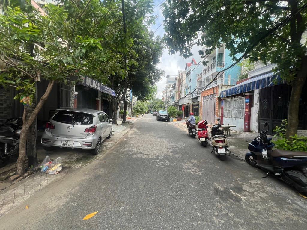 Bán đất lê đức thọ hẻm xe hơi thông ngang 6.5 nở hậu 310m2 sát mặt tiền