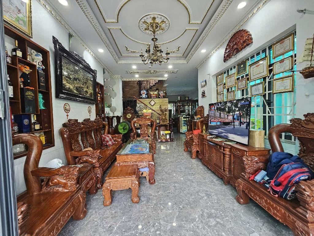 Bán nhà 3tầng đẳng cấp kdc khang điền phước long b q9 sát vách gia hoà 160m2 shr  nhỉnh 19tỷ tlcc