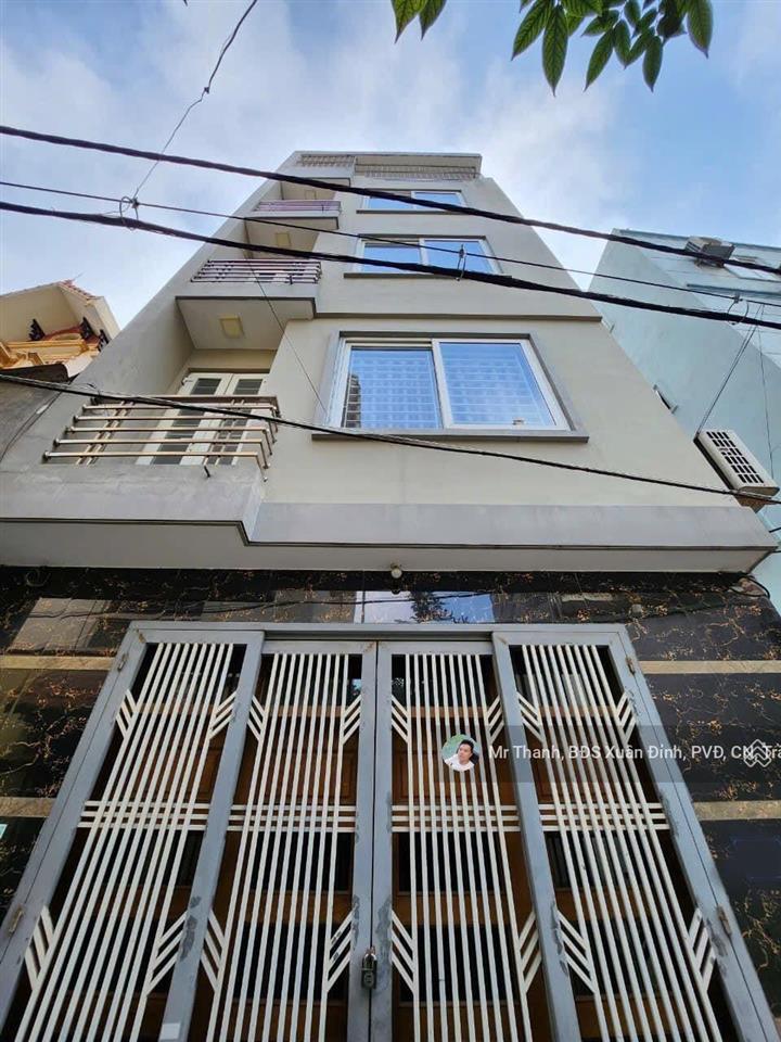 Gần khu ngoại giao đoàn xuân đỉnh, bề thế lô góc thoáng đẹp, dt 33.2m2x5t, 7.999tỷ