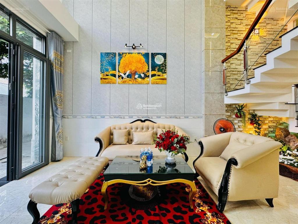 Sở hữu căn nhà phố đ. cây điệp, đa kao, quận 1, 64.7m2, 3tỷ7, đang cho thuê 25tr/th, sổ riêng