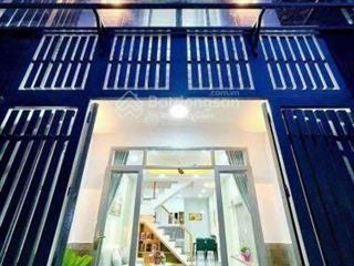 Bán nhà nguyễn đình chính  p15  phú nhuận, 64m2, 3tỷ230tr, đang cho thuê 18 tr, gần ubnd phường