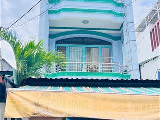 Nhà mặt tiền chợ hiệp thành 22 khu vực buôn bán sầm uất. diện tích 4,2m x 25m (cn 115m)